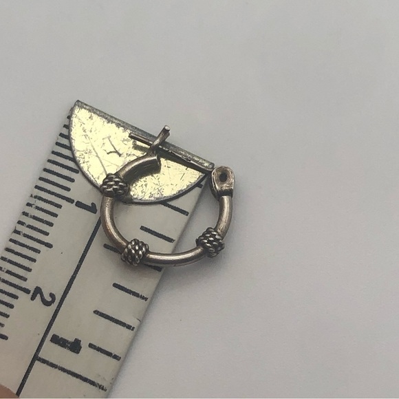 VTG Sterling Silver Rope Accent Mini Hoops / Half Inch - .5” - Picture 5 of 5
